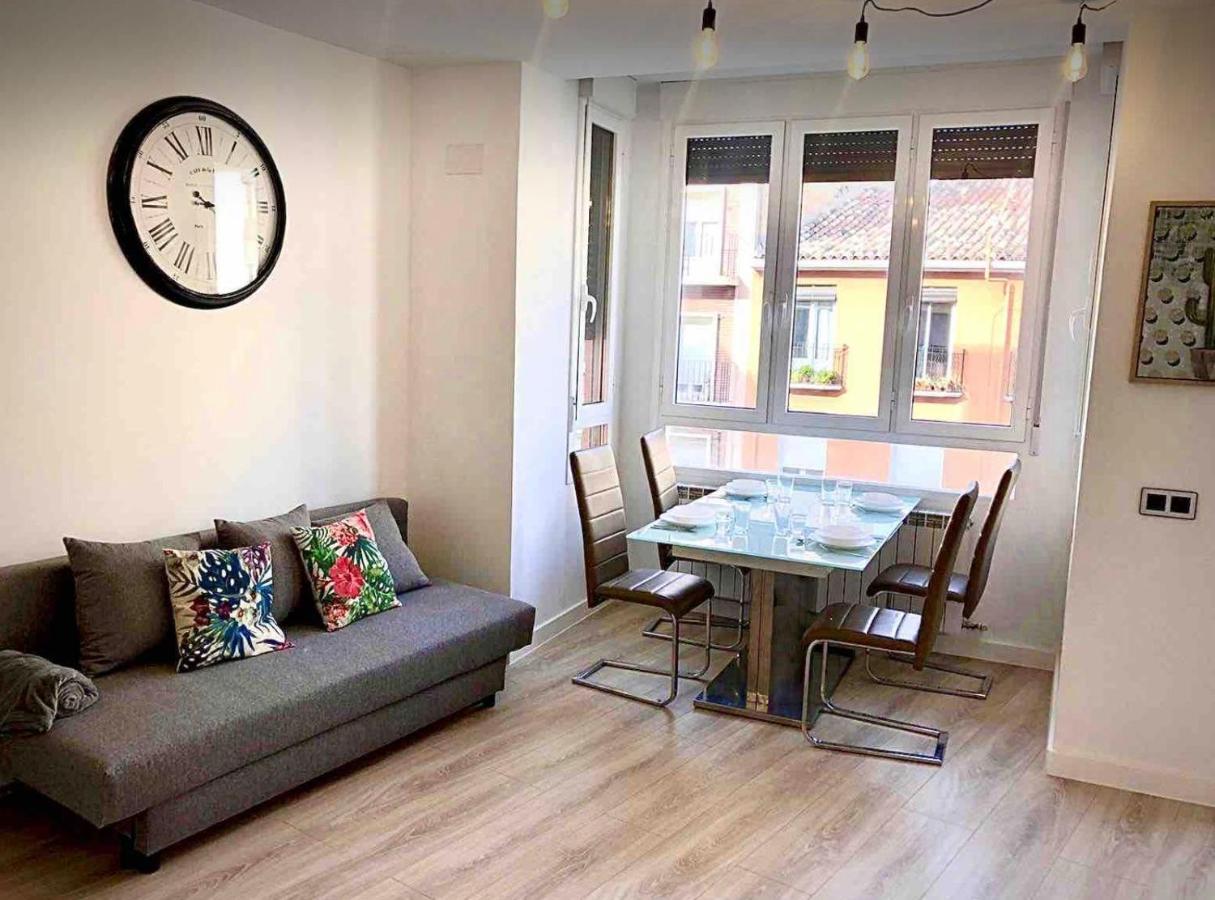 Apartamento Vive Zaragoza II Kültér fotó
