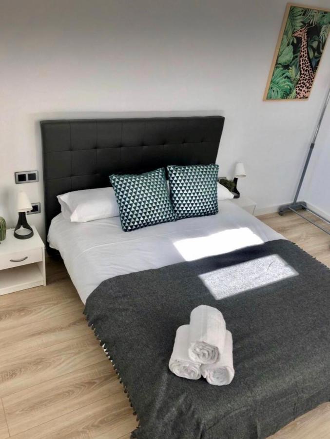 Apartamento Vive Zaragoza II Kültér fotó