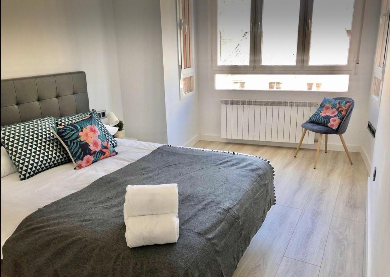 Apartamento Vive Zaragoza II Kültér fotó